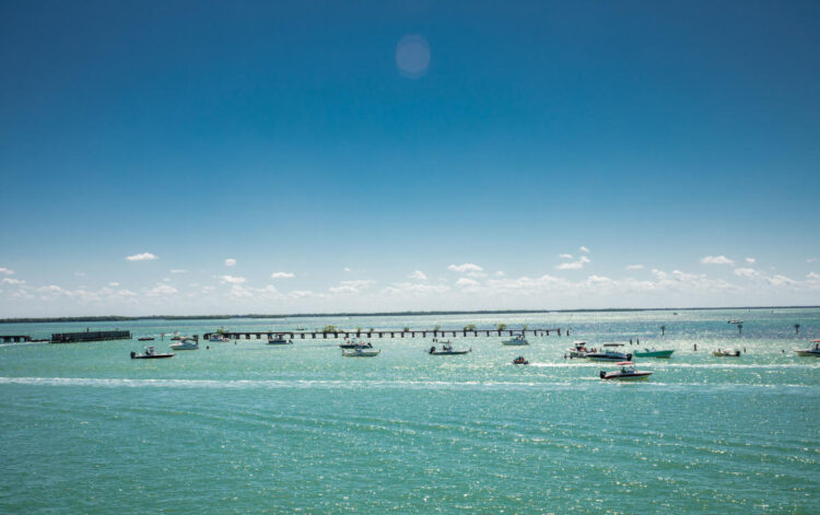 “Navigating the Waters: The Standoff in Punta Gorda, Florida”